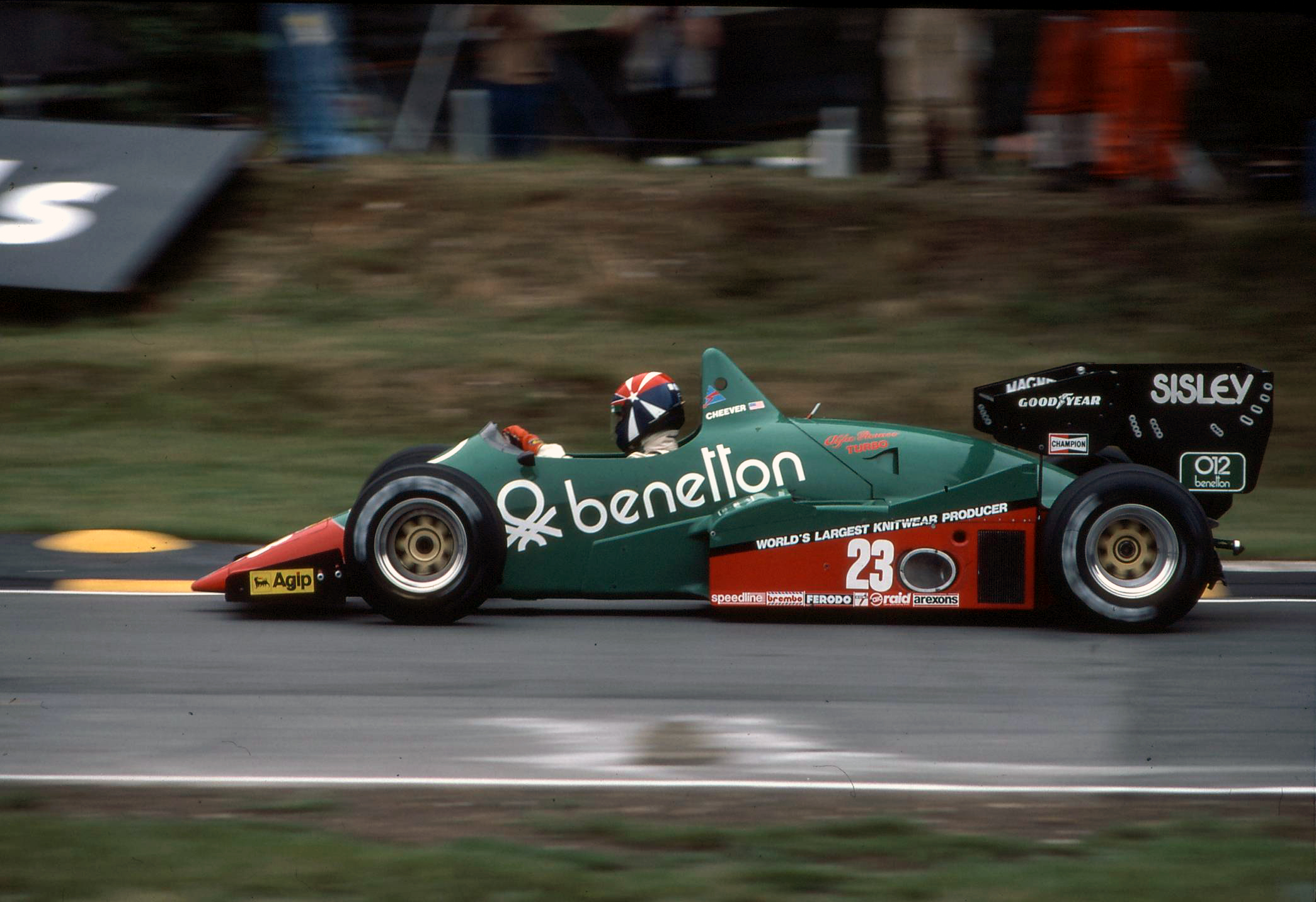 Alfa Romeo 185