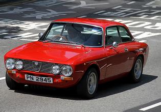 Alfa Romeo 2000GTV