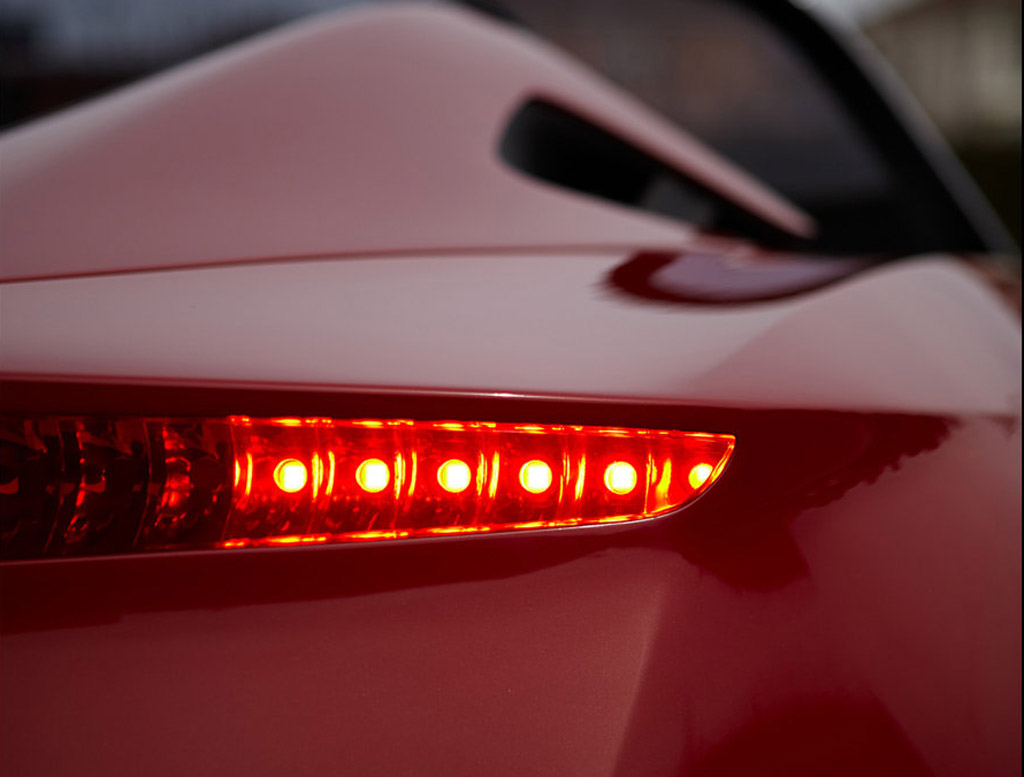 Alfa Romeo 2uettottanta Concept