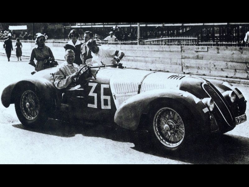 Alfa Romeo 412