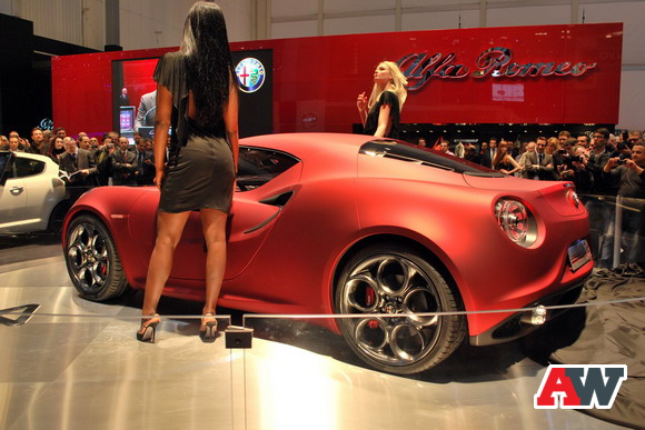 Alfa Romeo 4C Concept