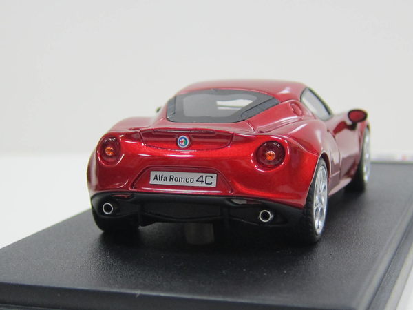 Alfa Romeo 4C Launch Edition