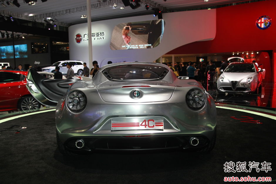Alfa Romeo 4C Roadster