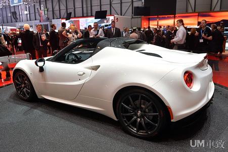 Alfa Romeo 4C Spider Concept
