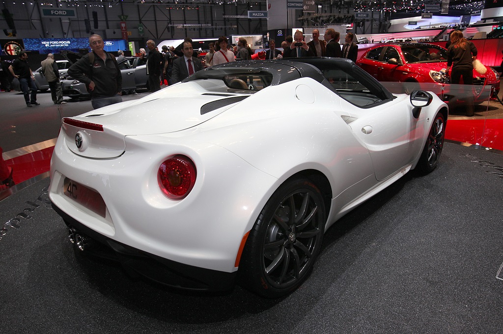 Alfa Romeo 4C Spider Alfa Romeo 4C Spider