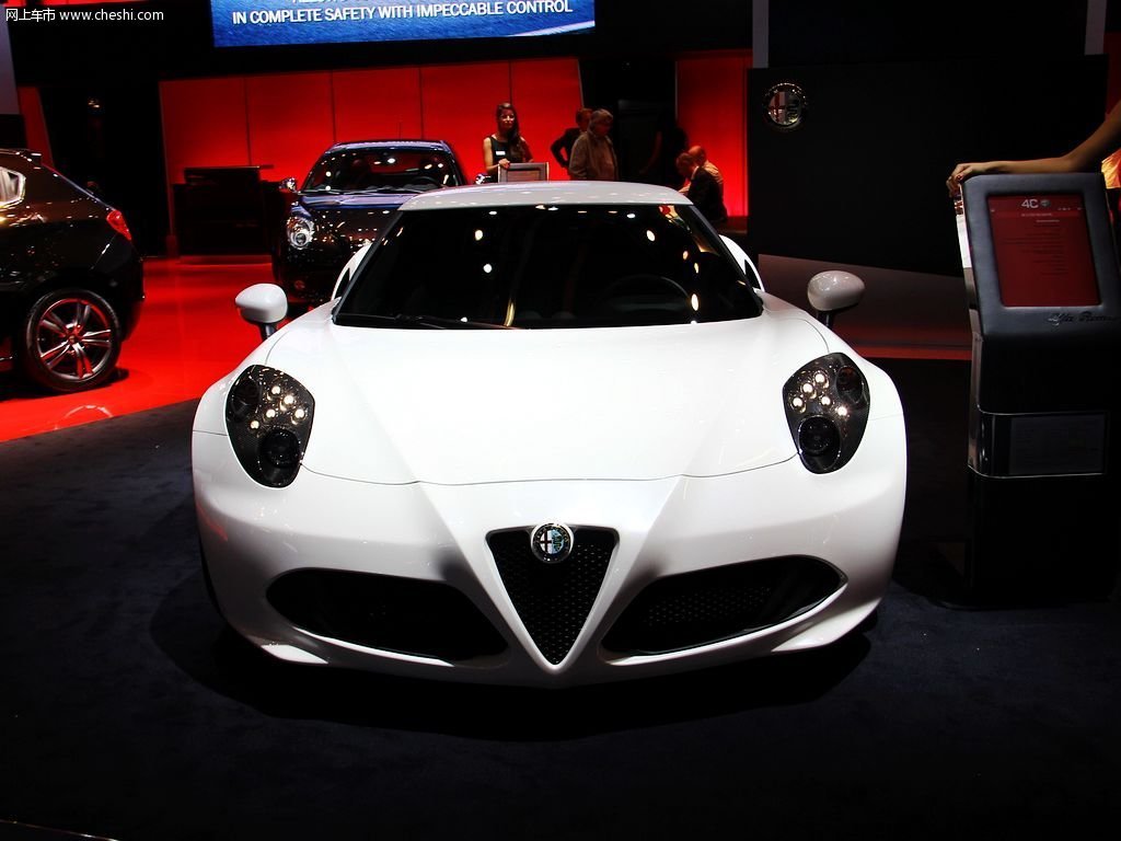 Alfa Romeo 4C White Alfa Romeo 4C White