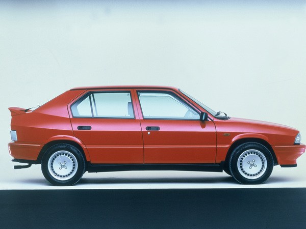Alfa Romeo 6