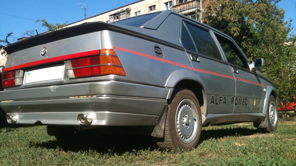 Alfa Romeo 75 1.6 IE