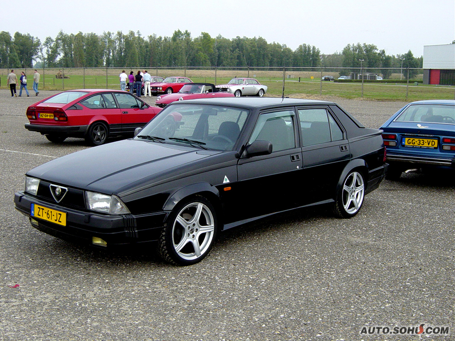 Alfa Romeo 75 1.6