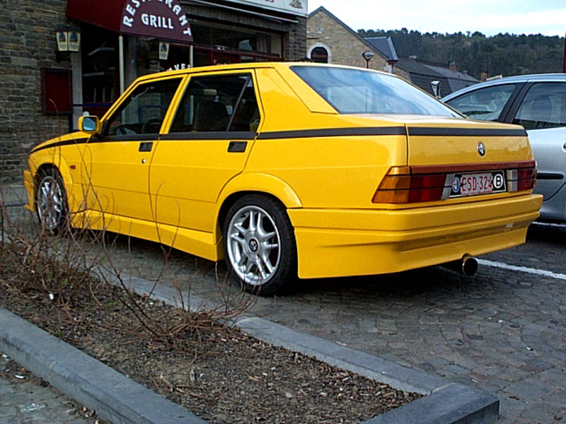 Alfa Romeo 75 1.6