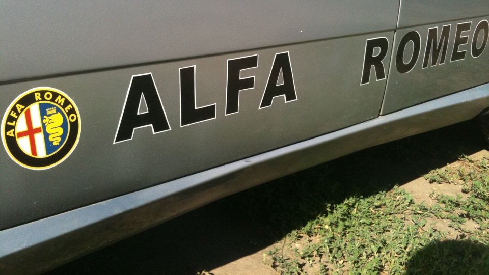 Alfa Romeo 75 2.0