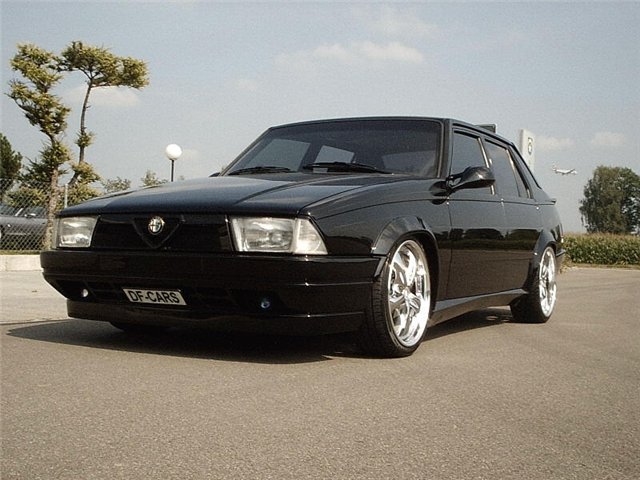 Alfa Romeo 75 3.0 v6