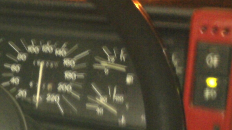 Alfa Romeo 75 3.0