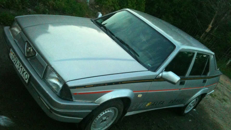 Alfa Romeo 75 IE