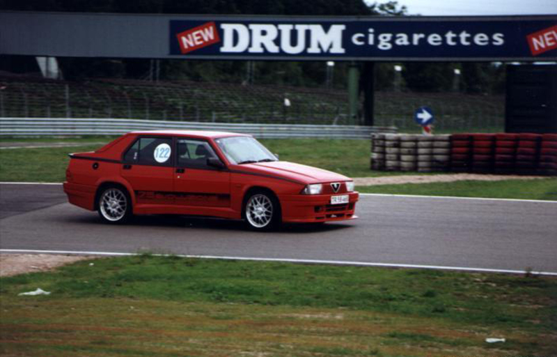 Alfa Romeo 75 Imsa