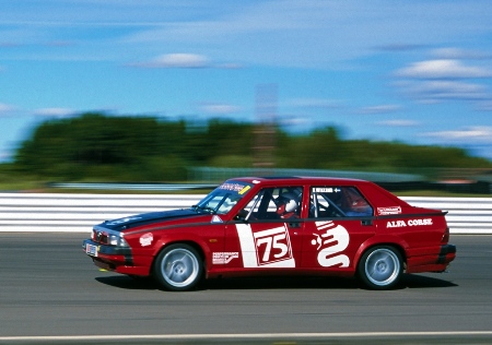 Alfa Romeo 75 Imsa