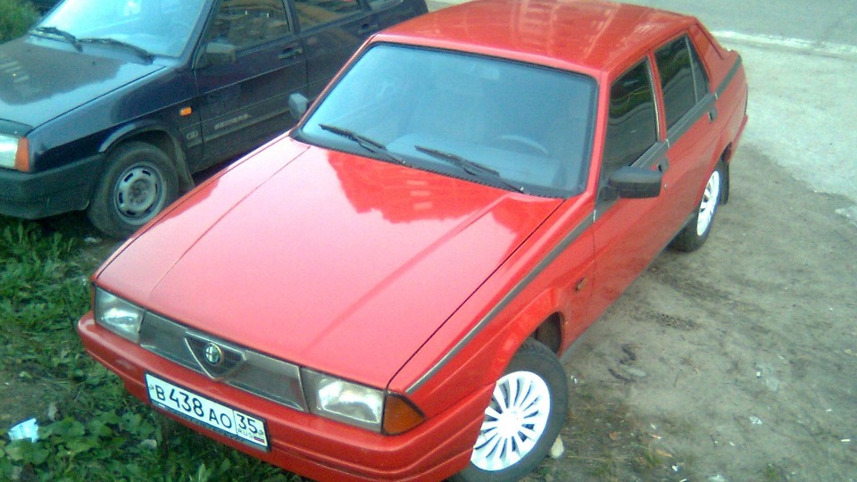 Alfa Romeo 75 TS