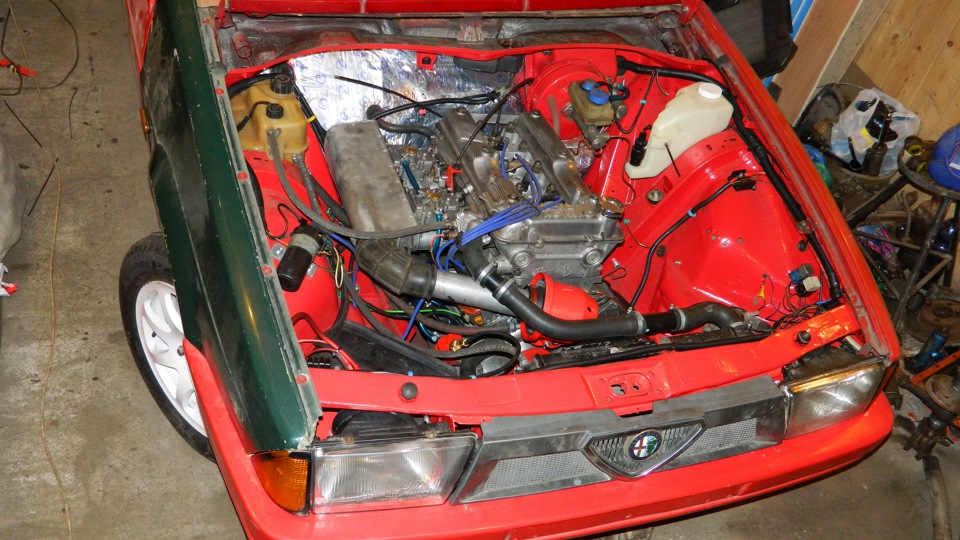 Alfa Romeo 75 TS