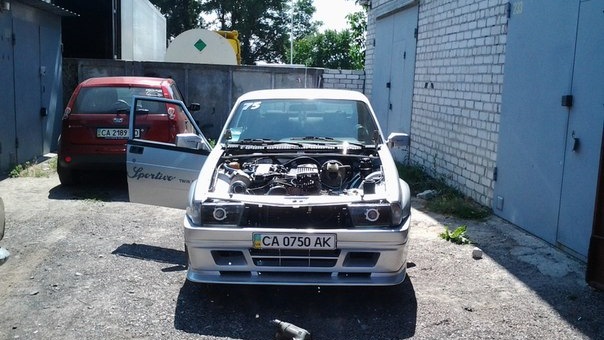Alfa Romeo 75 TS