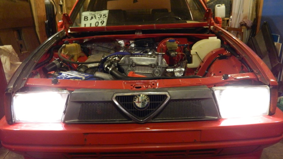 Alfa Romeo 75 TS