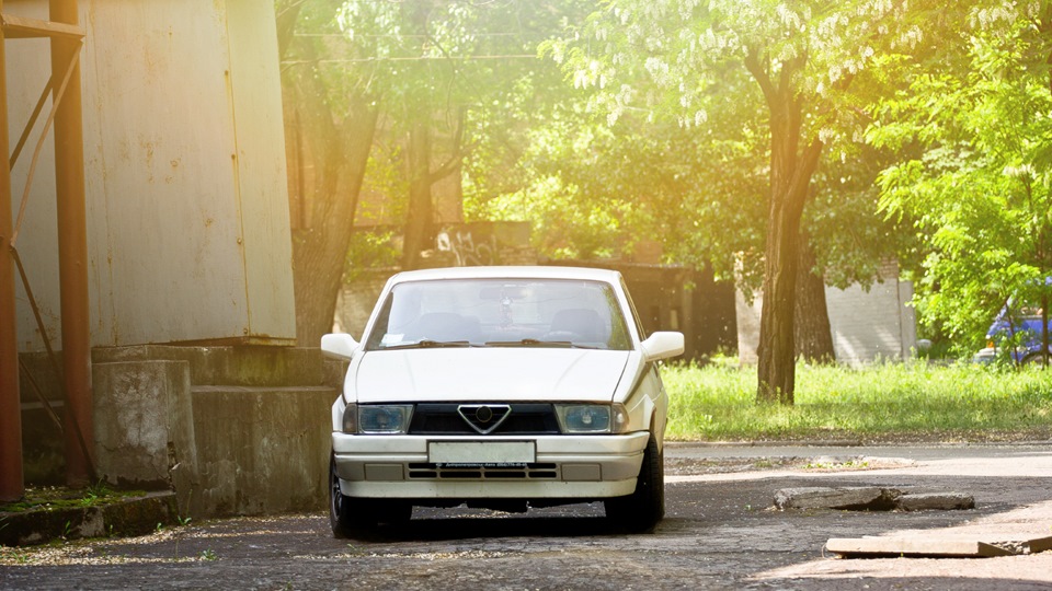 Alfa Romeo 75 Turbo
