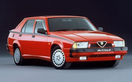 Alfa Romeo 75 Turbo