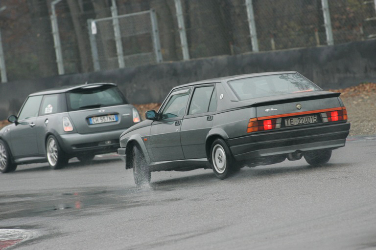 Alfa Romeo 75 Twin Spark