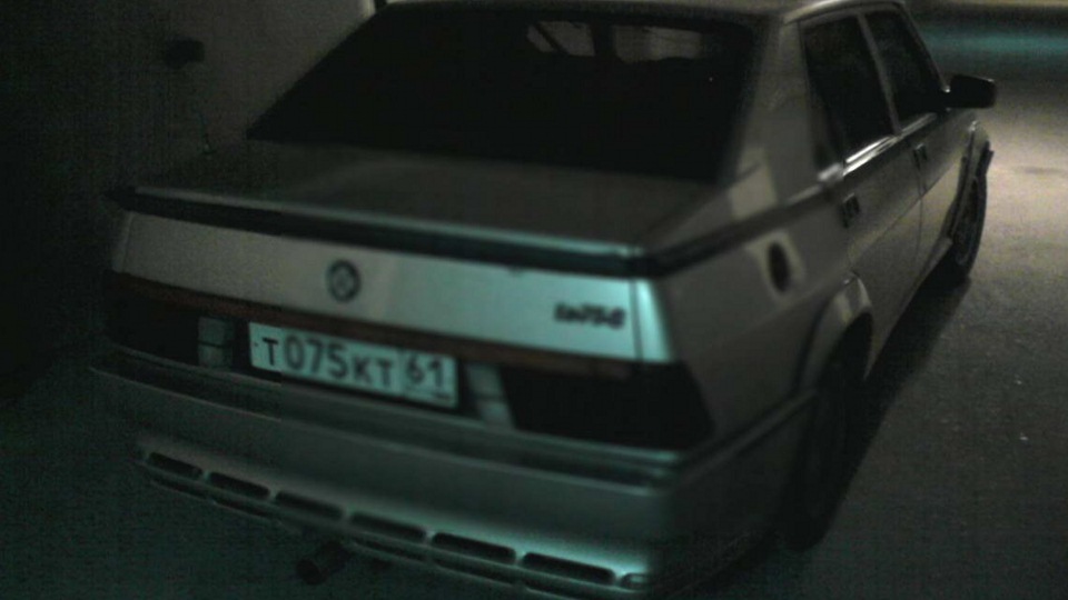 Alfa Romeo 75 v6