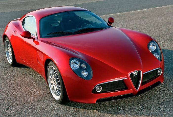 Alfa Romeo 8