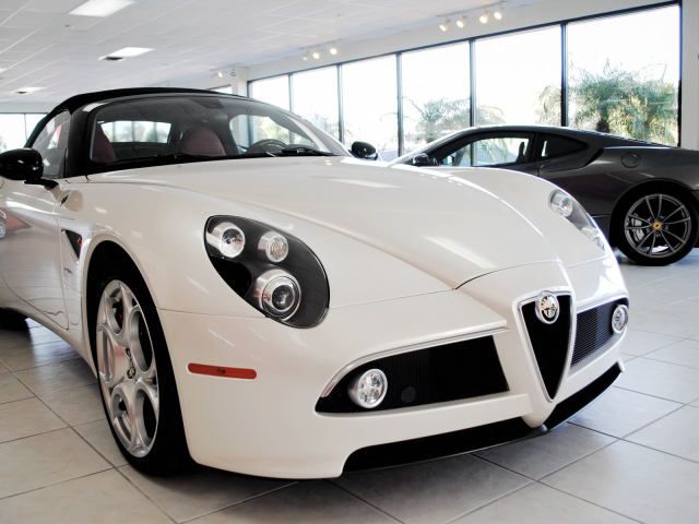 Alfa Romeo 8C Spider