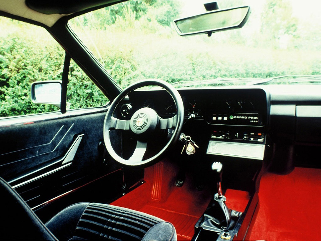 Alfa Romeo Alfetta GTV 2.0