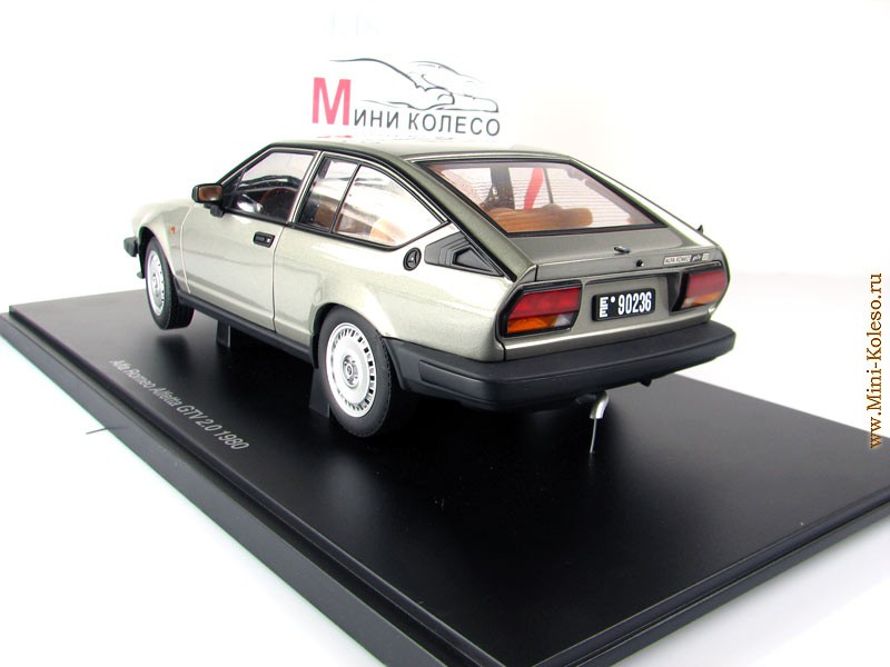 Alfa Romeo Alfetta GTV 2.0