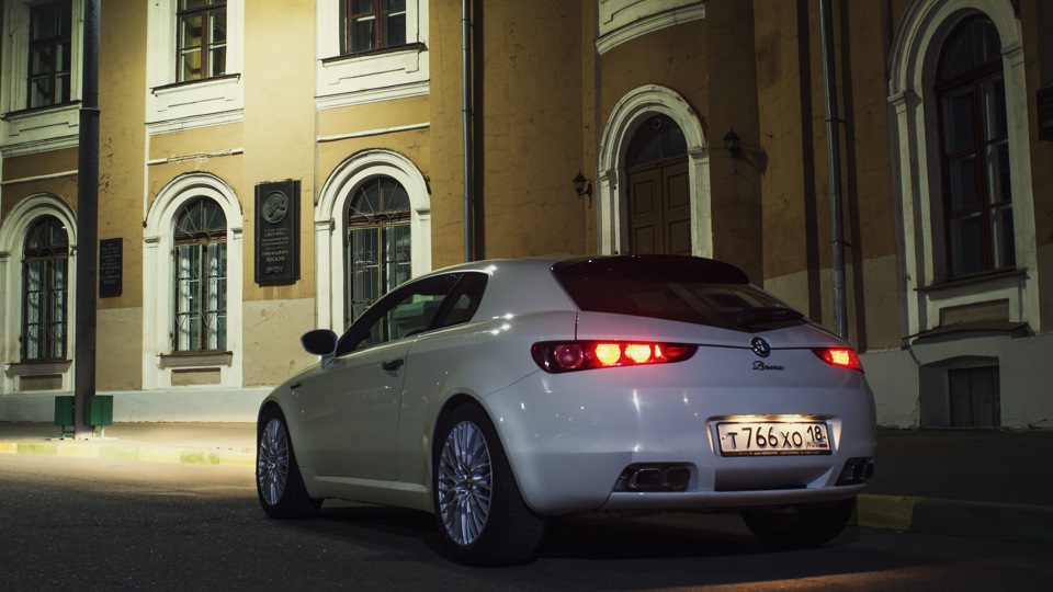 Alfa Romeo Brera Coupe