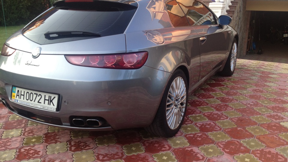 Alfa Romeo Brera v8