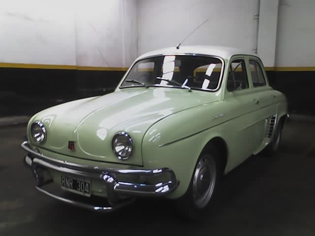 Alfa Romeo Dauphine