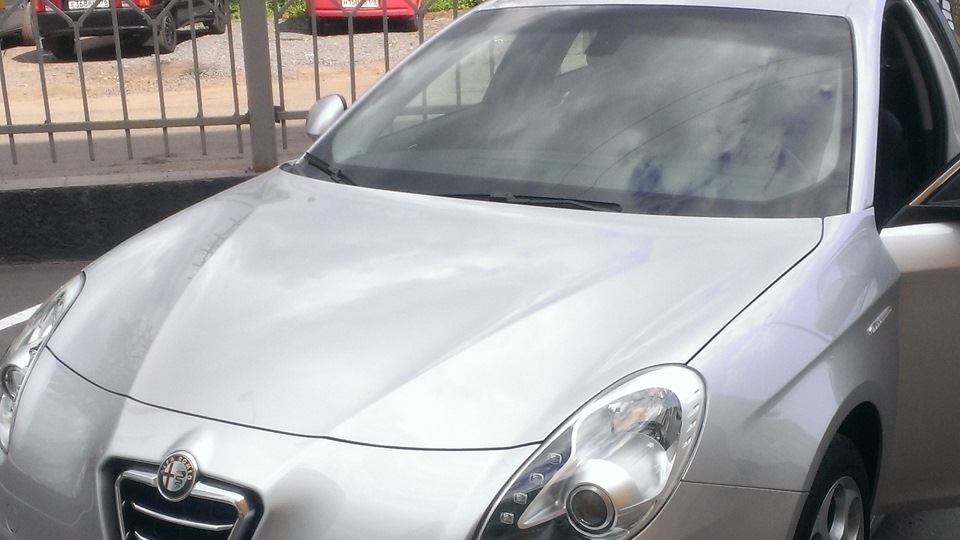 Alfa Romeo Giulietta 2.0 JTDM Alfa Romeo Giulietta 2.0 JTDM