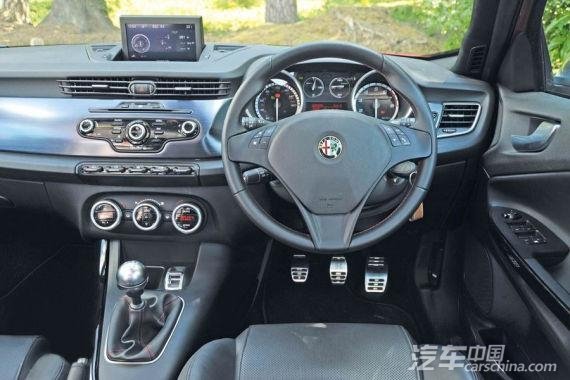 Alfa Romeo Giulietta Distinctive 2014