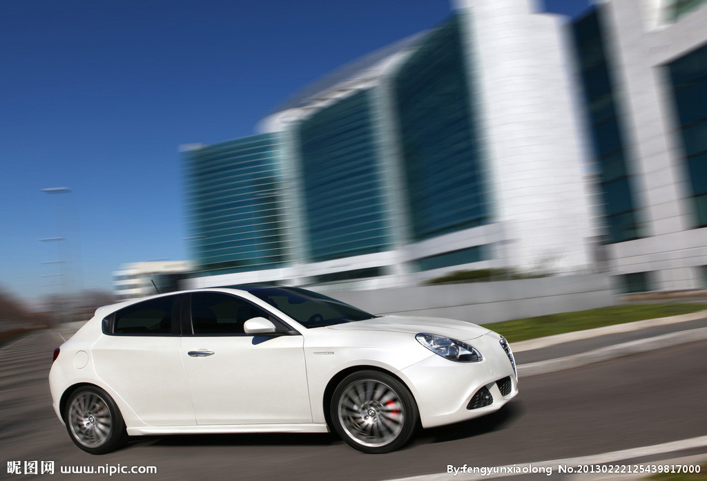 Alfa Romeo Giulietta Hatchback Special Edition 1.6 JTDM-2 Collezione 5dr Alfa Romeo Giulietta Hatchback Special Edition 1.6 JTDM-2 Collezione 5dr