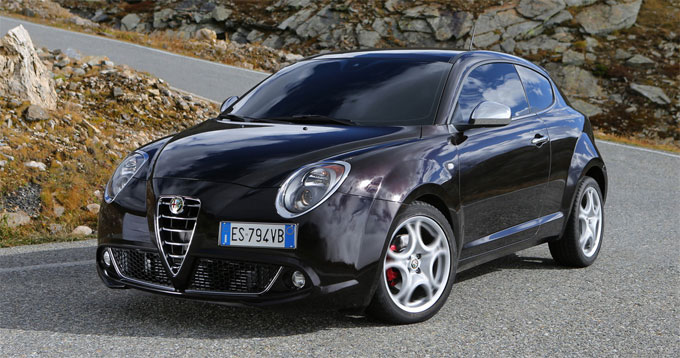 Alfa Romeo Giulietta JTDM Distinctive Alfa Romeo Giulietta JTDM Distinctive