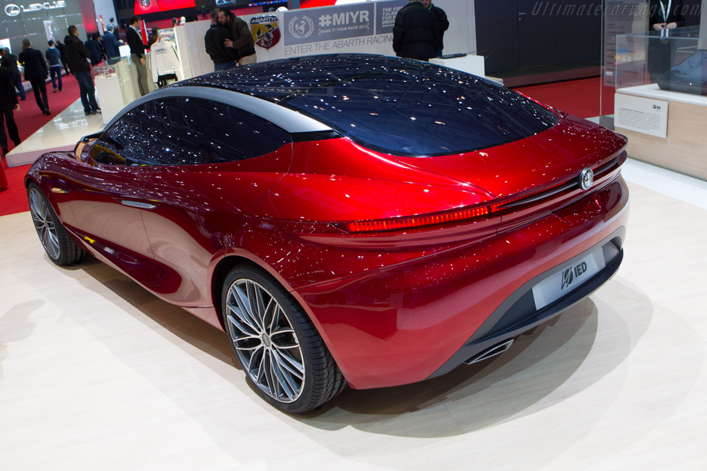 Alfa Romeo Gloria Concept