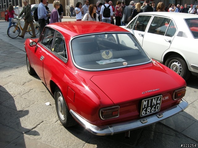 Alfa Romeo 1300 GT Junior