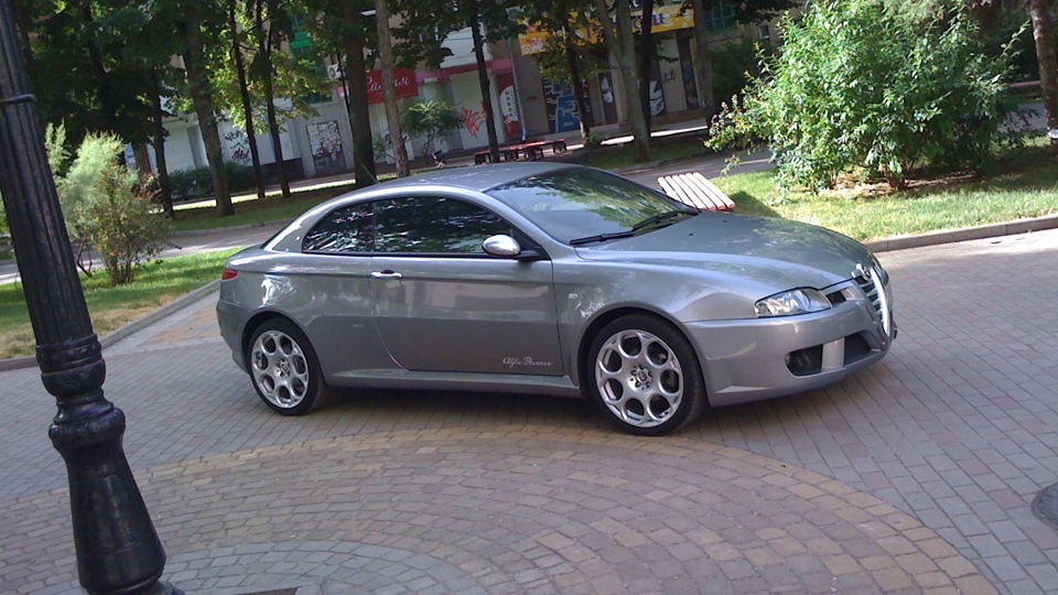 Alfa Romeo GT 1.8