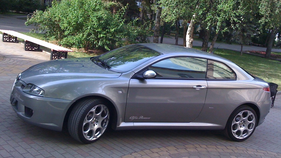 Alfa Romeo GT 1.8