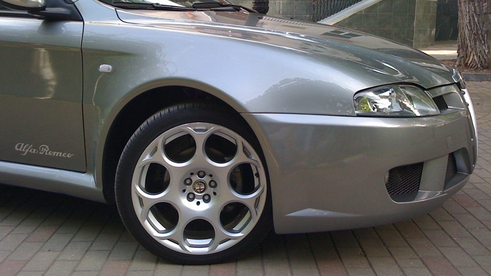 Alfa Romeo GT 1.8 Alfa Romeo GT 1.8