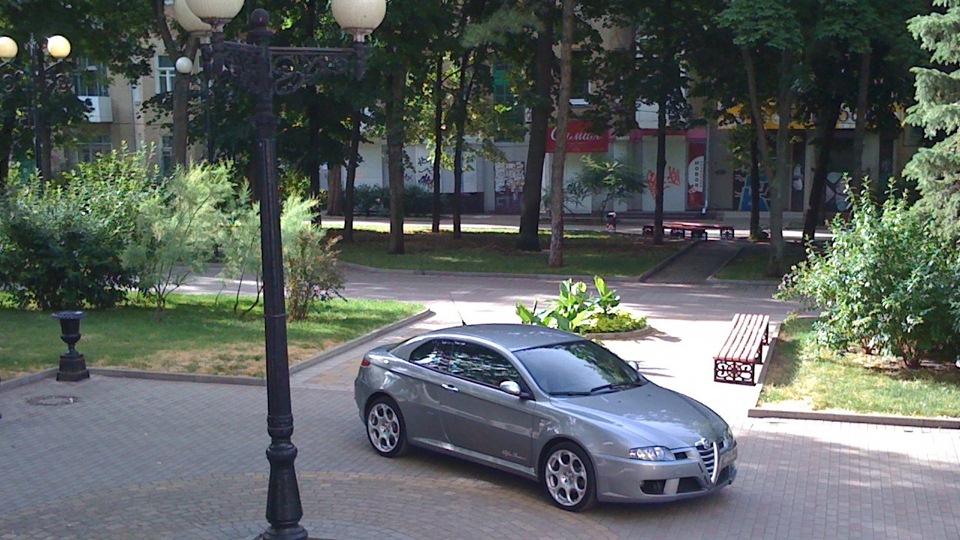 Alfa Romeo GT 1.8