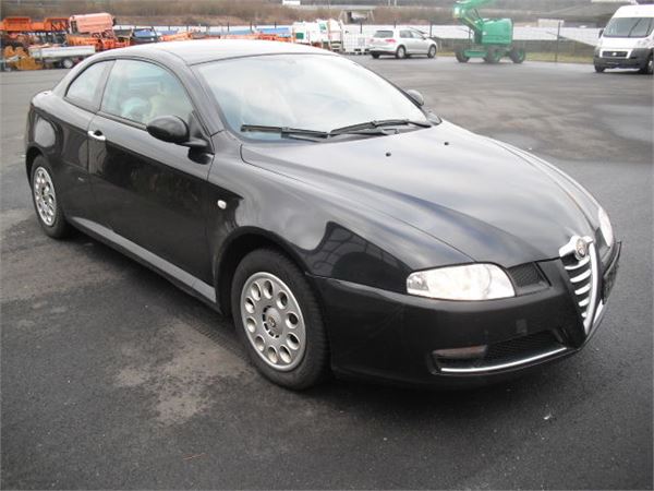 Alfa Romeo GT 1.9 JTD