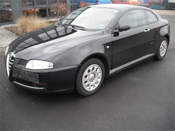 Alfa Romeo GT 1.9 JTD