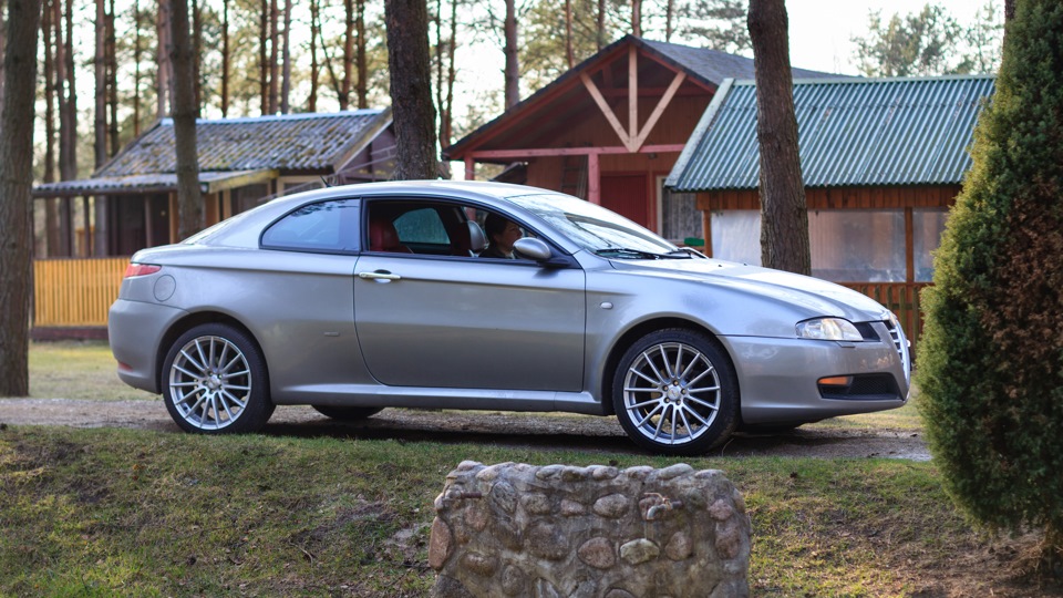 Alfa Romeo GT 1.9