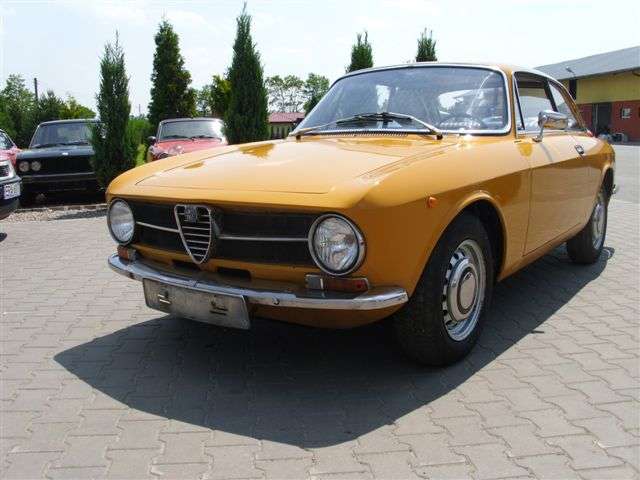 Alfa Romeo GT 1300 Junior