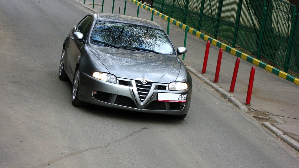 Alfa Romeo GT 2.0 JTS
